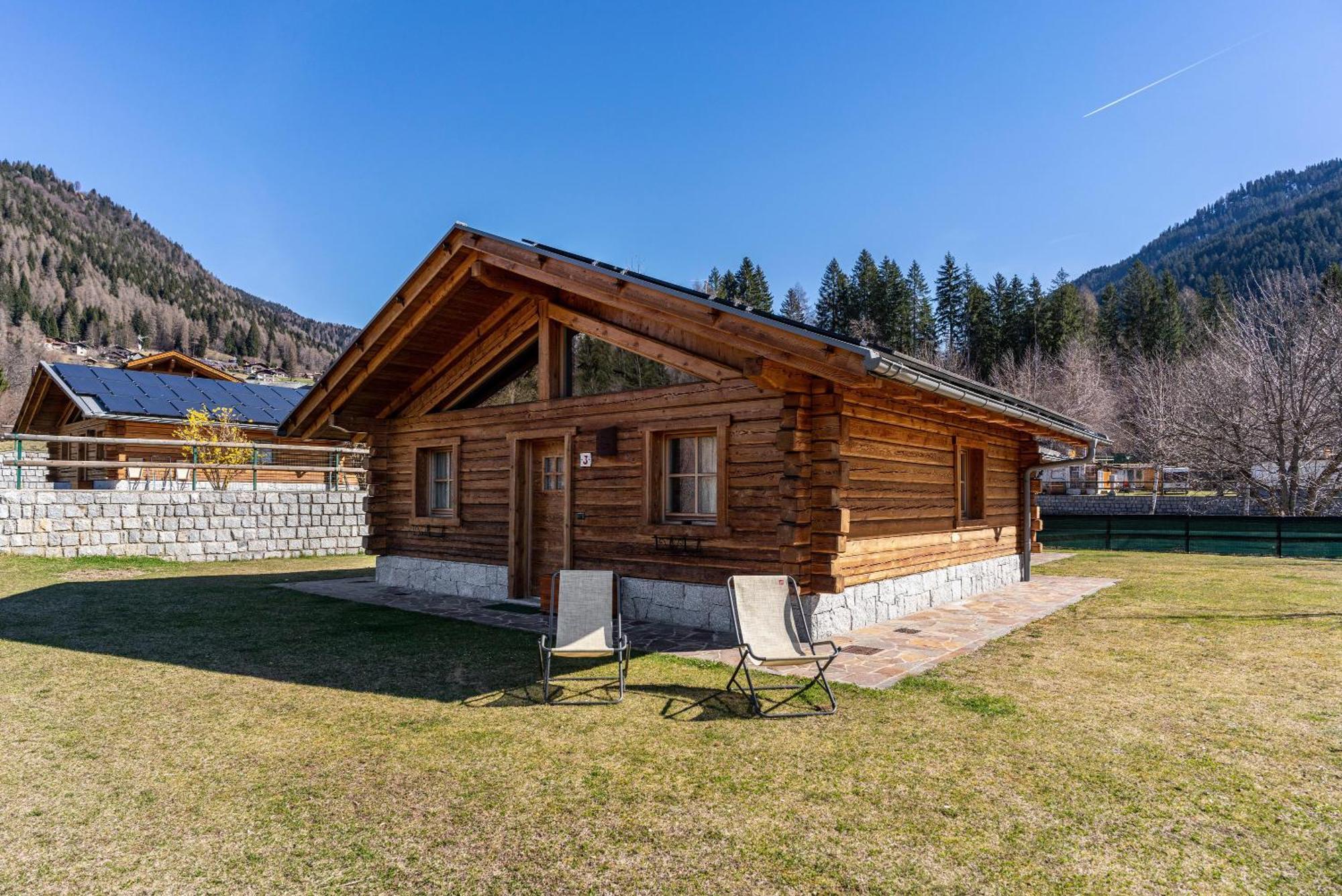 Chalet Camping Fae 3 Βίλα Madonna Εξωτερικό φωτογραφία